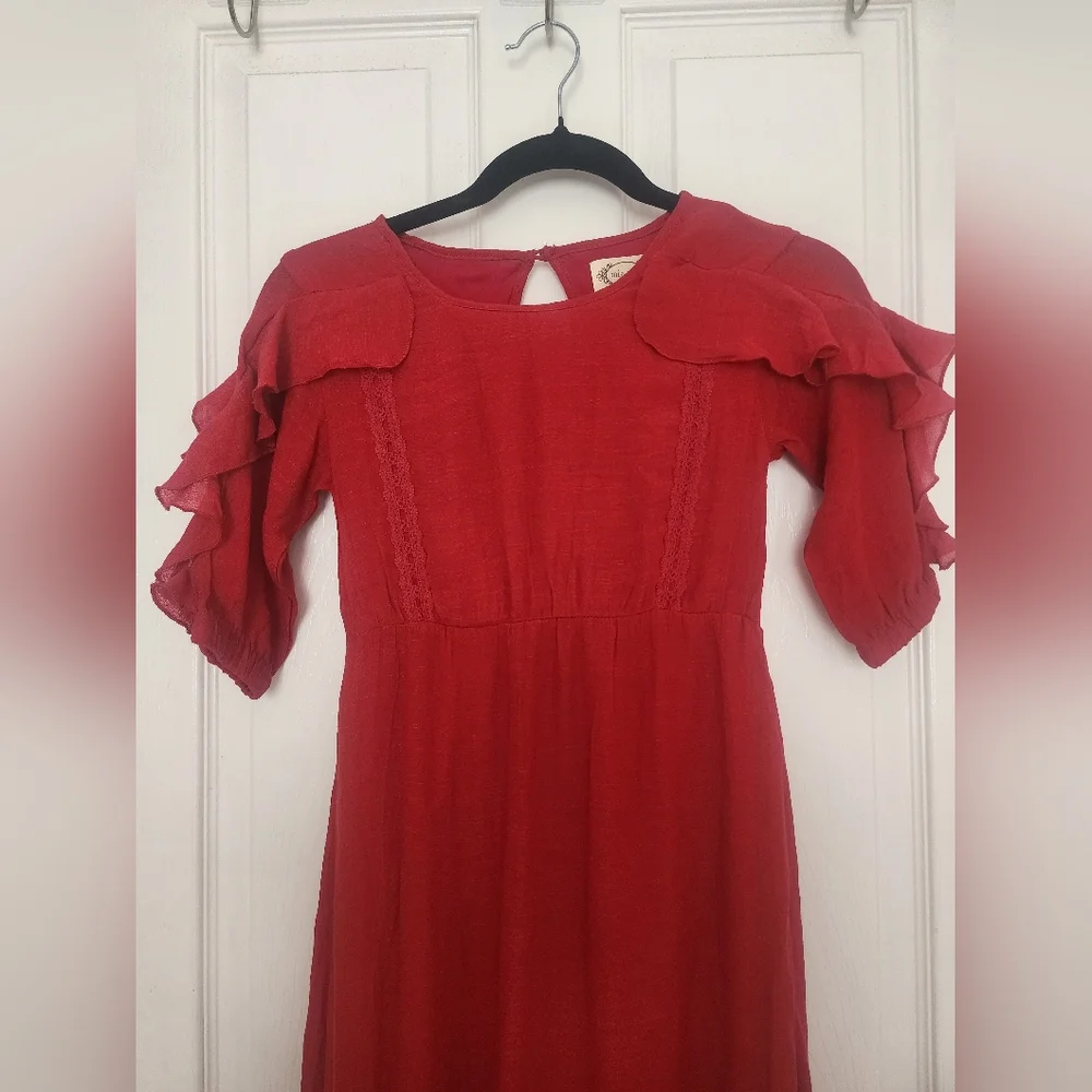 Mia Joy, size 10, red